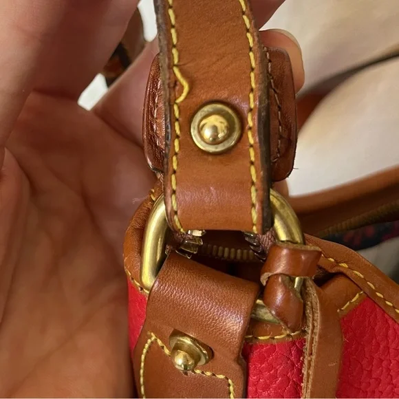 Dooney & Bourke VINTAGE AWL red large Hobo Purse - Picture 7 of 15